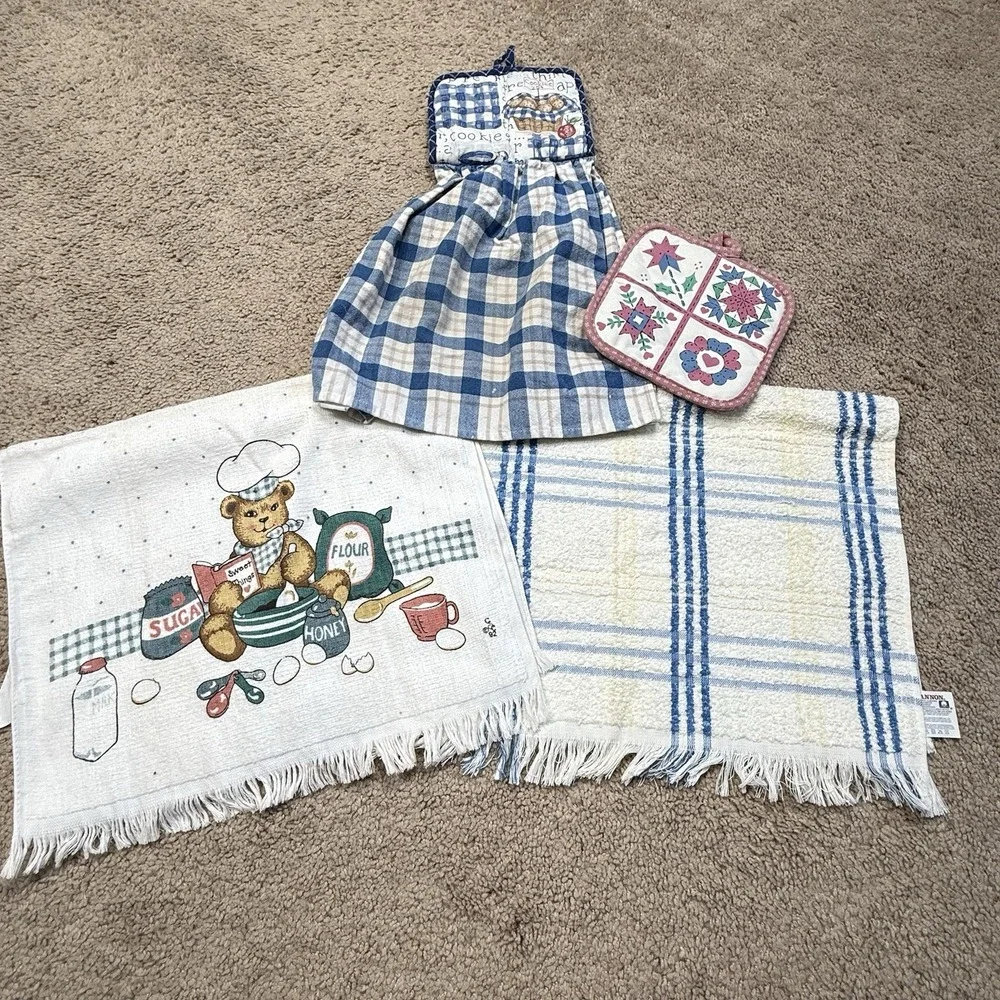 Vtg 70s Cannon Hand Towel Lot Fringe Teddy Bear Milk Cookies MCM Stripe Cute